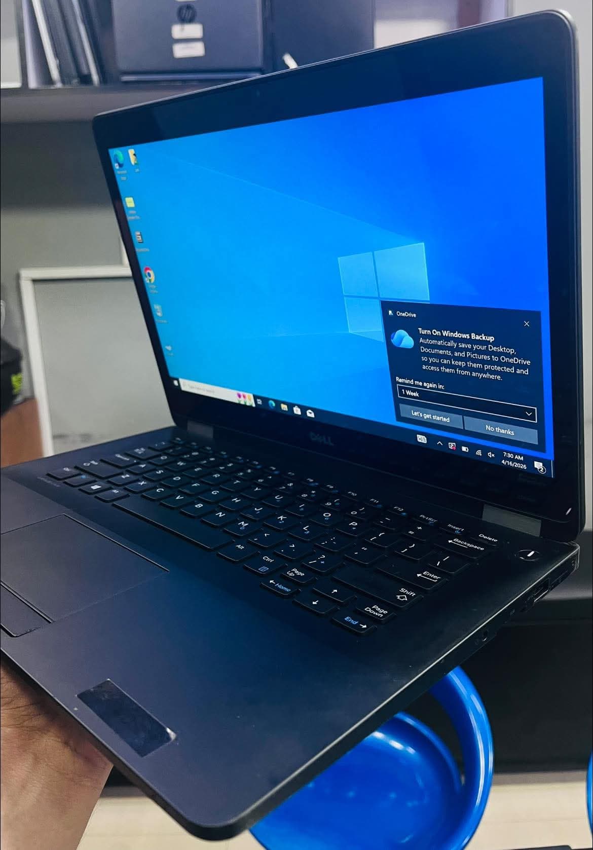 Dell Touch Screen Core i5 6th Gen RAM 8GB SSD 256GB